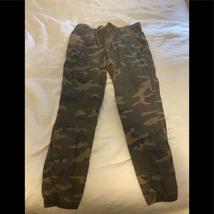 Men’s Gap Camp Canvas Joggers